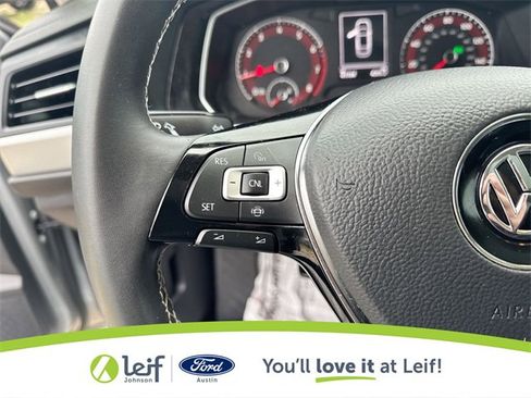 Used 2021 Volkswagen Jetta SE image 31