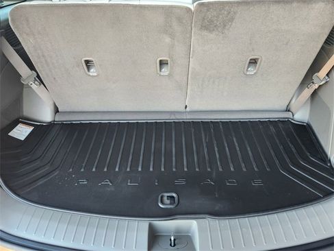 Used 2026 Hyundai Palisade Limited image 25