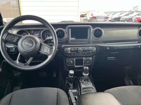Used 2023 Jeep Wrangler Unlimited Sport AWD/4WD image 30