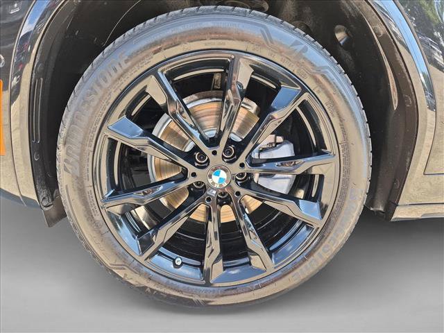 Certified 2024 BMW X4 xDrive30i w/ Premium Package AWD/4WD image 25