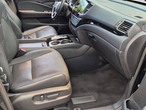 Used 2020 Honda Pilot Black Edition image 22