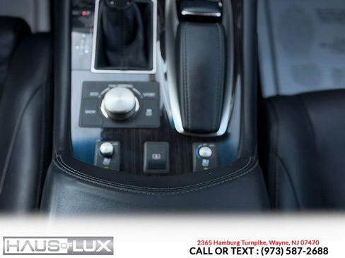 Used 2013 Lexus LS 460 AWD image 31