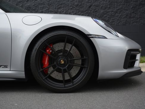 Used 2023 Porsche 911 Carrera GTS RWD image 38