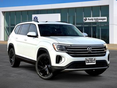 New 2026 Volkswagen Atlas SE