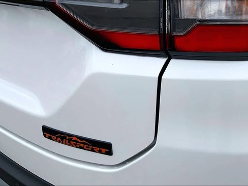 Used 2025 Honda Pilot TrailSport image 30