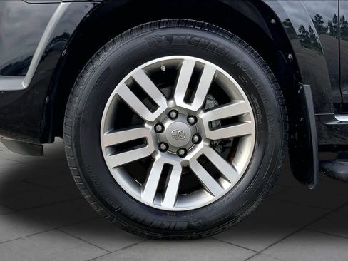 Used 2011 Toyota 4Runner Limited RWD image 10