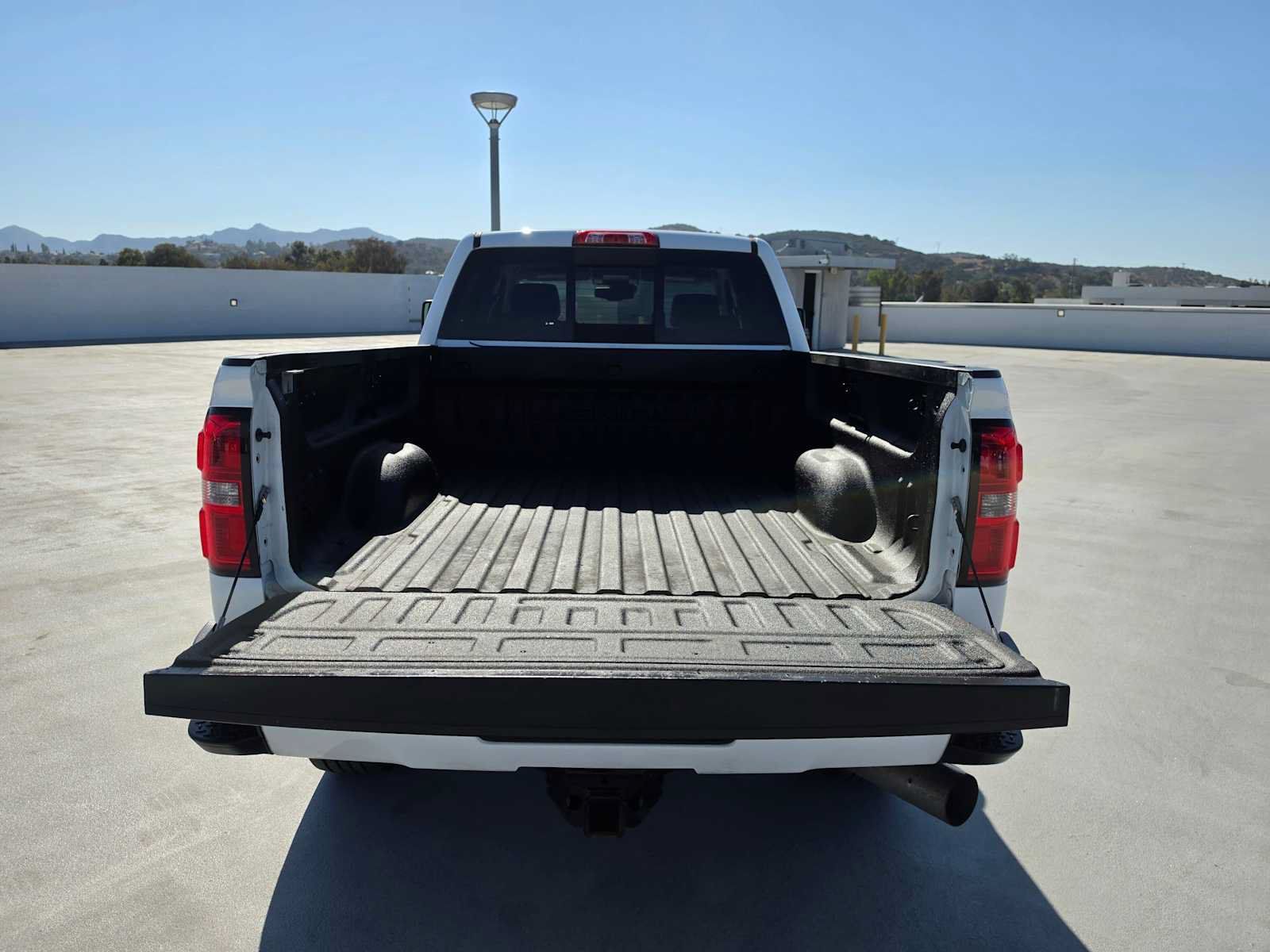 Used 2016 GMC Sierra 2500 Denali w/ Duramax Plus Package AWD/4WD image 14
