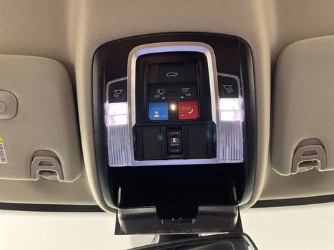 Used 2024 RAM 2500 Laramie image 38