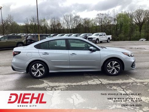Used 2025 Subaru Legacy Premium AWD/4WD image 8