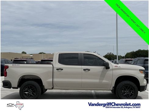 New 2026 Chevrolet Silverado 1500 Custom Trail Boss AWD/4WD image 3