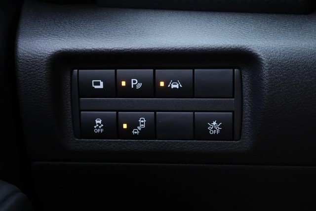 Certified 2025 Nissan Kicks Play S FWD image 17