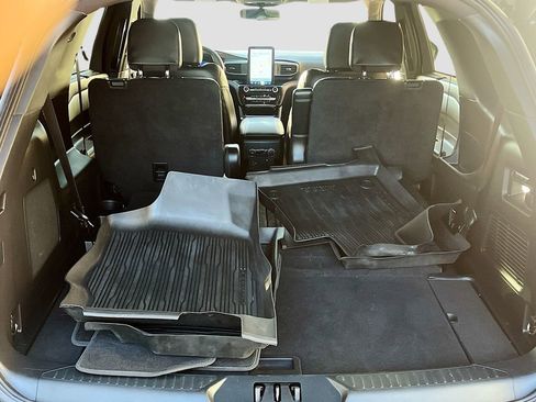 Used 2022 Ford Explorer ST w/ Equipment Group 401A image 27