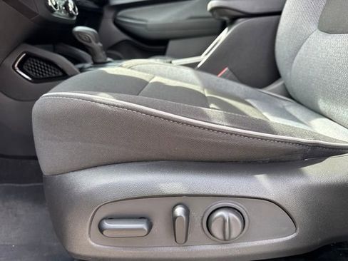 Used 2021 Chevrolet TrailBlazer LT w/ Convenience Package image 14