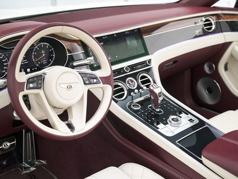 Used 2020 Bentley Continental GT image 12