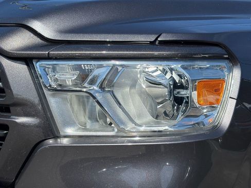 Used 2022 RAM 1500 Big Horn AWD/4WD image 14