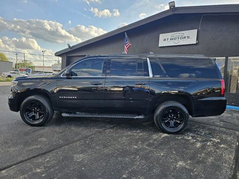 Used 2019 Chevrolet Suburban LT AWD/4WD image 8