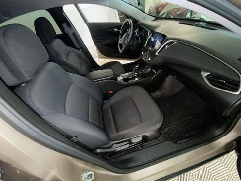 Used 2022 Chevrolet Malibu LT w/ Sport Edition FWD image 39