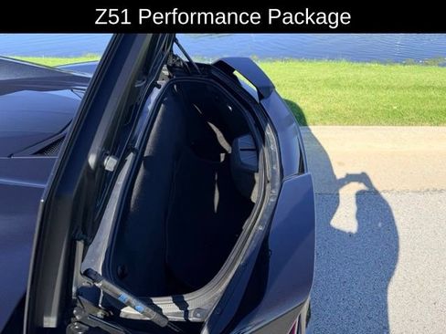 Used 2023 Chevrolet Corvette Stingray Premium Conv w/ Z51 Performance Package RWD image 10