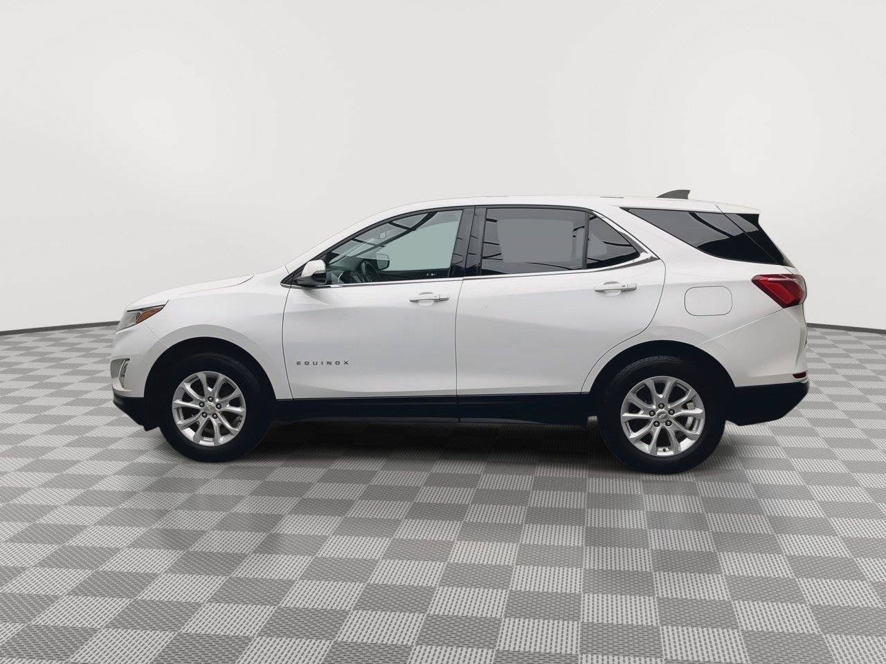 Used 2018 Chevrolet Equinox LT AWD/4WD image 34