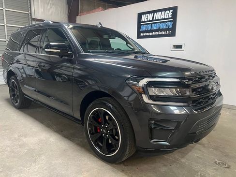 Used 2023 Ford Expedition Limited AWD/4WD image 6