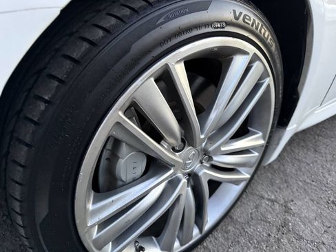 Used 2013 INFINITI G37 Journey w/ Premium Pkg image 11