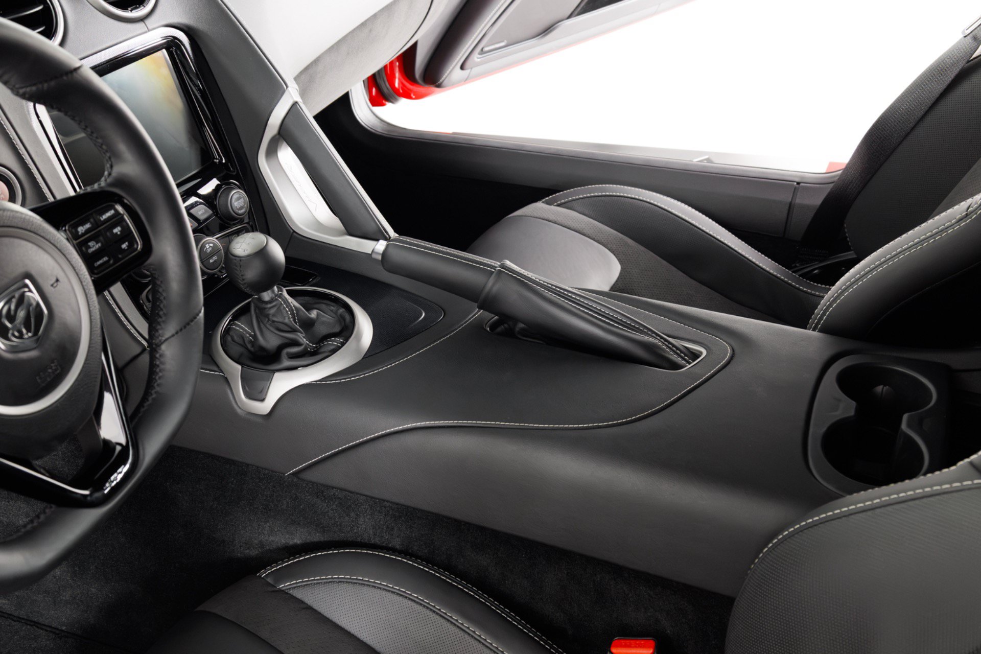 Used 2015 Dodge Viper w/ Quick Order Package 22J GT RWD image 23