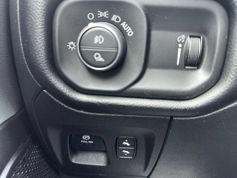 Certified 2021 RAM 1500 Big Horn AWD/4WD image 35