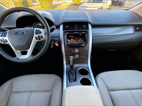 Used 2013 Ford Edge SEL image 15