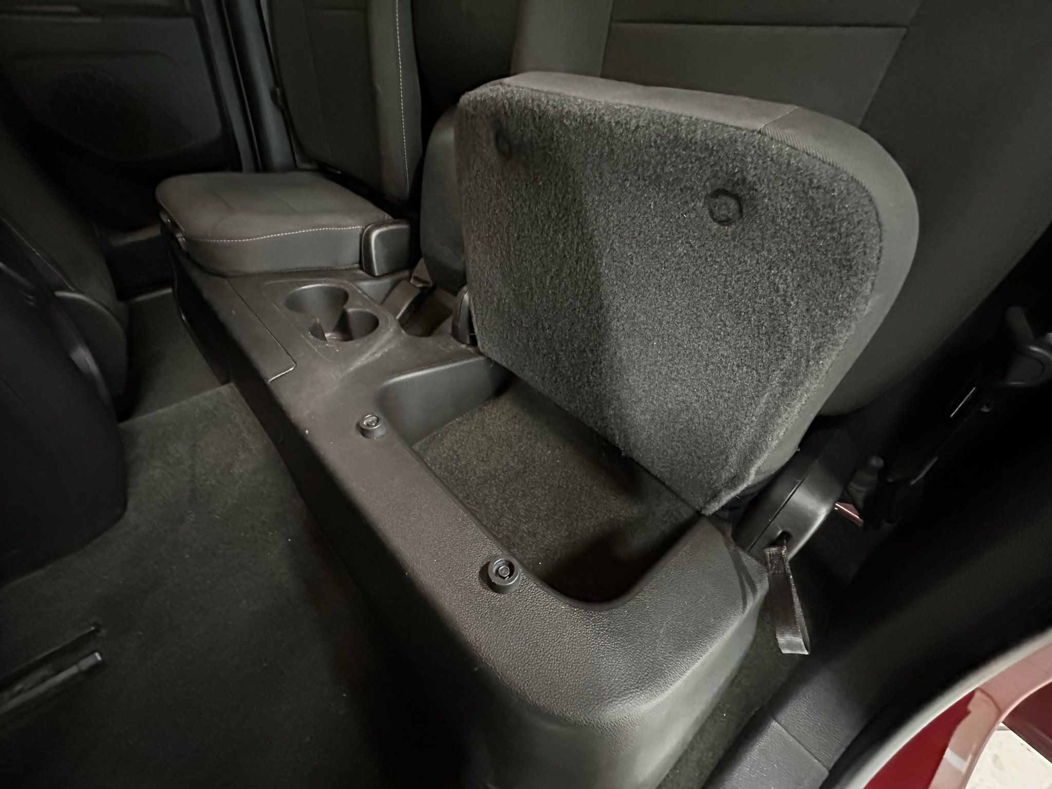 Used 2017 GMC Canyon SLE w/ SLE Convenience Package RWD image 14