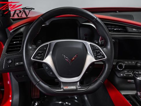 Used 2015 Chevrolet Corvette Z06 w/ 2LZ Preferred Equipment Group RWD image 36