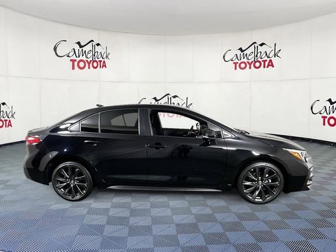 Used 2025 Toyota Corolla SE image 9