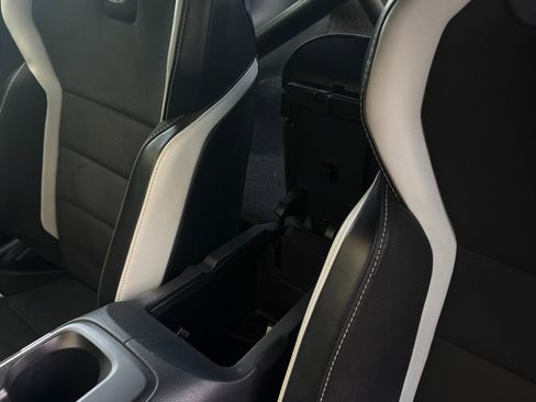 Used 2020 Ford Mustang Shelby GT500 w/ Technology Package image 13