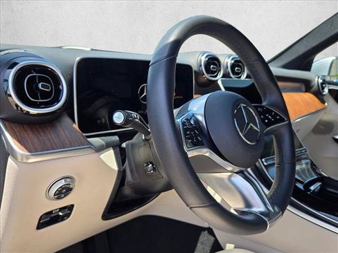 Certified 2026 Mercedes-Benz GLC 300 image 10