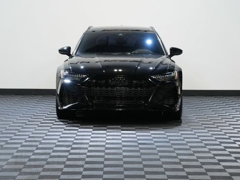 Used 2024 Audi RS 6 performance image 4