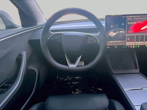 Used 2025 Tesla Model 3 Performance AWD/4WD image 5