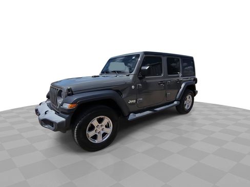 Used 2019 Jeep Wrangler Unlimited Sport S AWD/4WD image 4