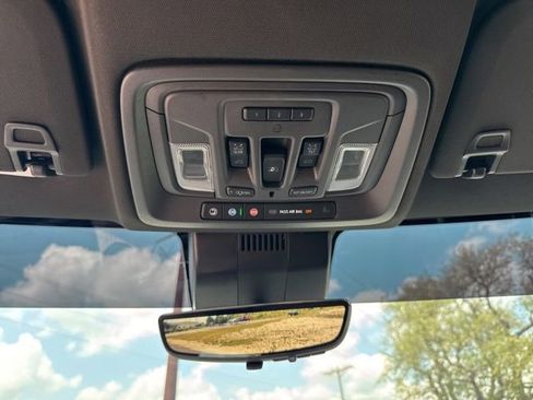 Certified 2024 Chevrolet Silverado 2500 High Country w/ High Country Premium Package AWD/4WD image 23