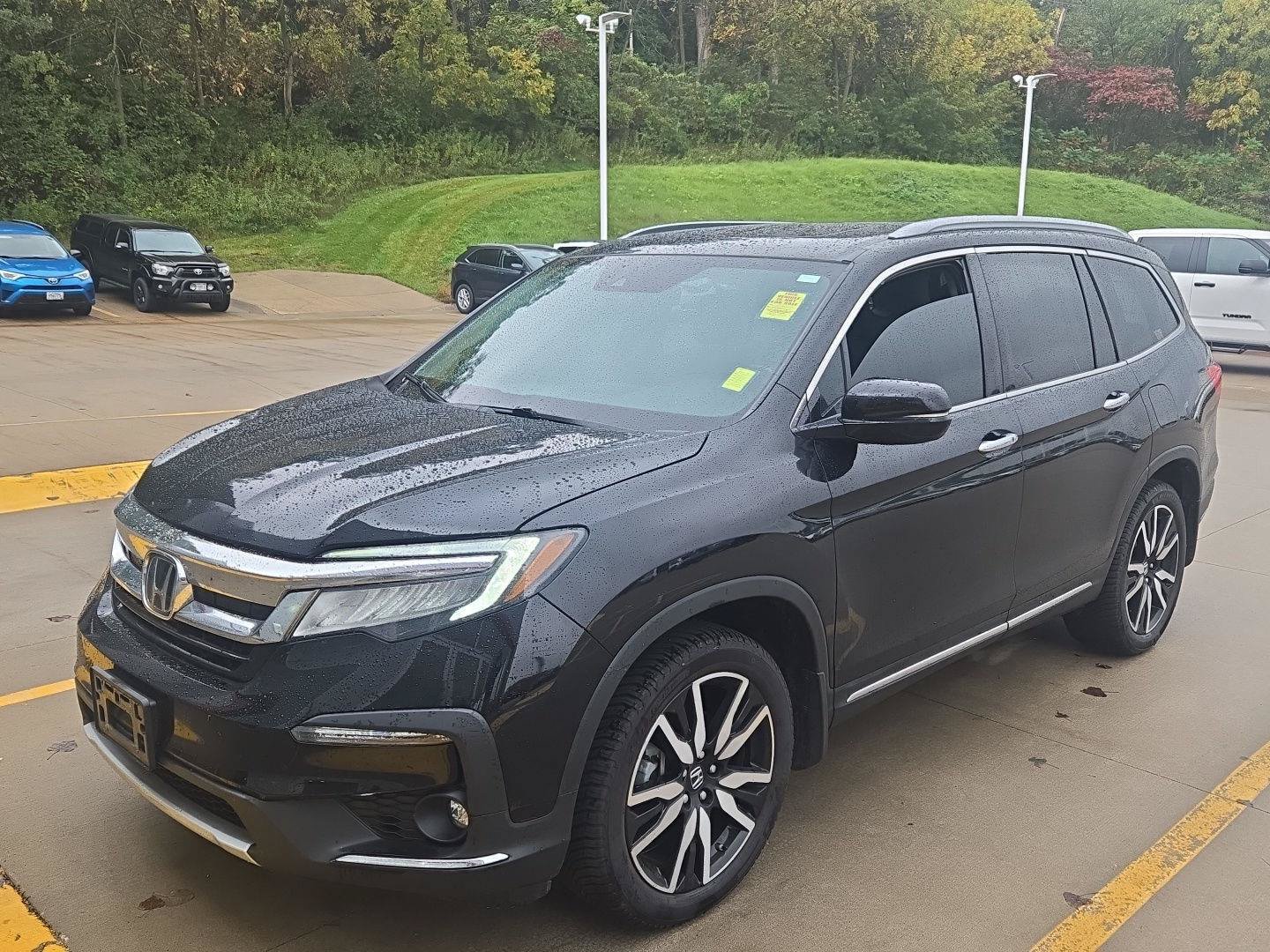 Used 2020 Honda Pilot Elite image 3