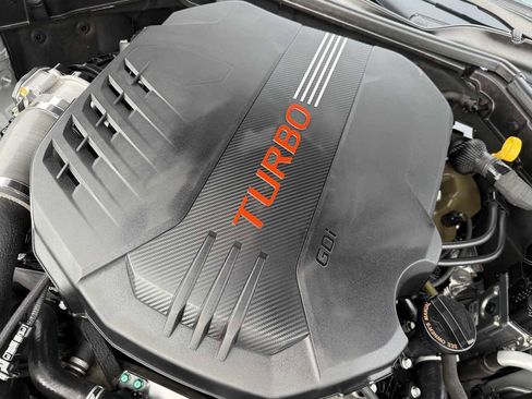 Used 2019 Kia Stinger GT1 image 32