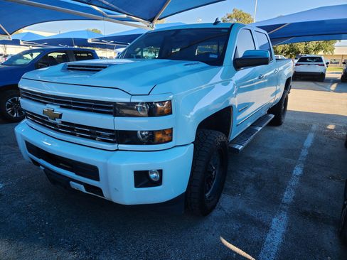 Used 2017 Chevrolet Silverado 2500 LTZ w/ Duramax Plus Package AWD/4WD image 2