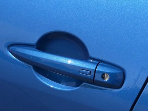 Certified 2024 Nissan Sentra SR FWD image 13