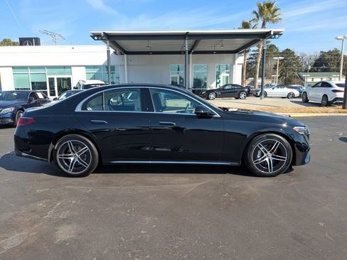 Used 2025 Mercedes-Benz E 350 Sedan image 3