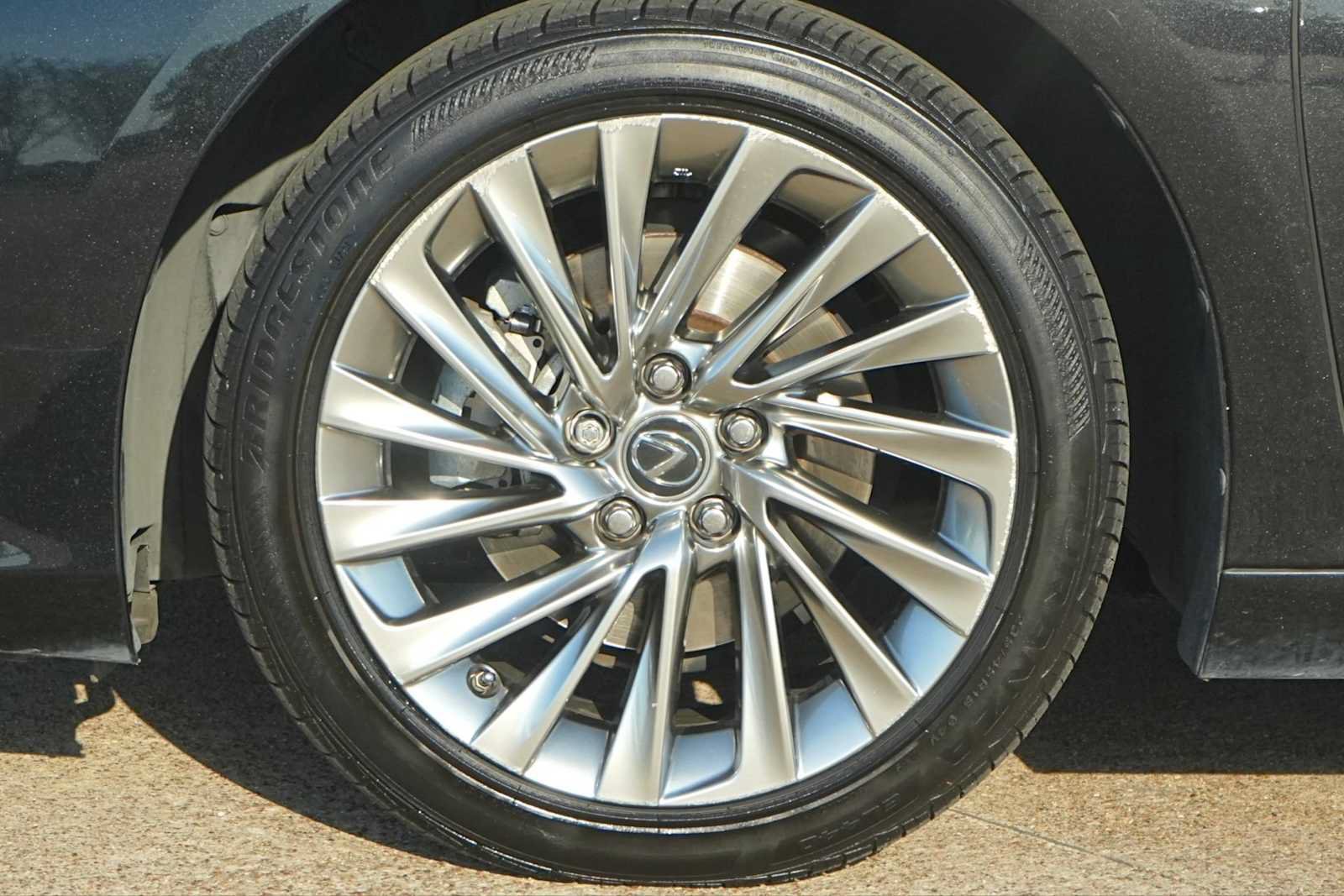 Used 2022 Lexus ES 350 Ultra Luxury w/ Accessory Package 2 FWD image 7
