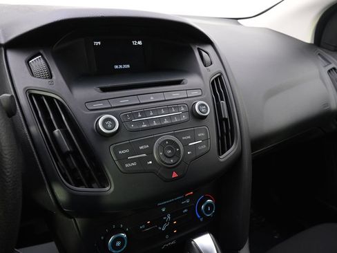 Used 2016 Ford Focus SE FWD image 27