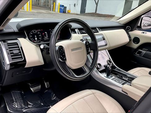 Used 2021 Land Rover Range Rover Sport HSE Silver Edition image 16
