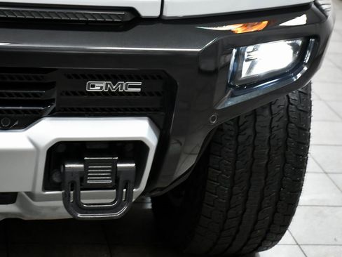 Used 2024 GMC Hummer EV 3X image 81