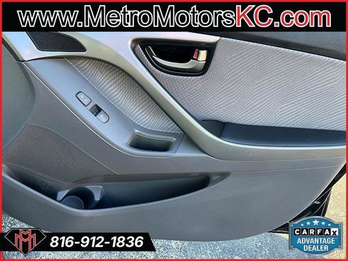 Used 2013 Hyundai Elantra GLS w/ Preferred Pkg FWD image 32