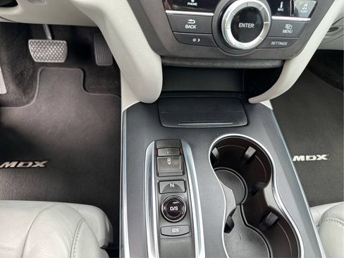 Used 2016 Acura MDX SH-AWD image 17