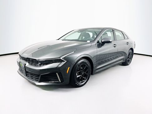 Used 2025 Kia K5 LXS image 3