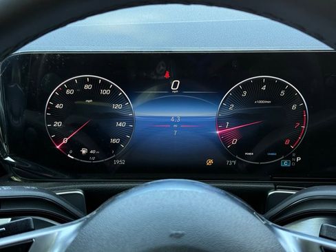 New 2026 Mercedes-Benz GLB 250 image 12